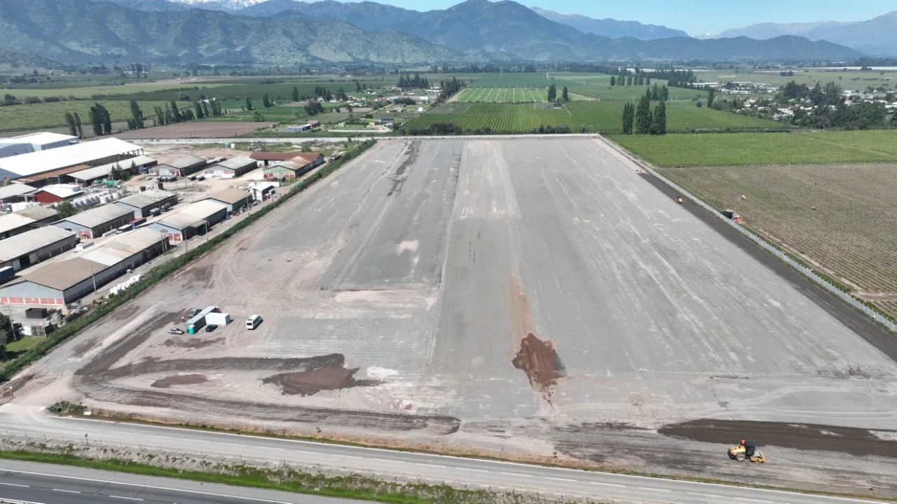 Base estabilizada Nuevas Bodegas Contenedores San Fernando — fotografía 1